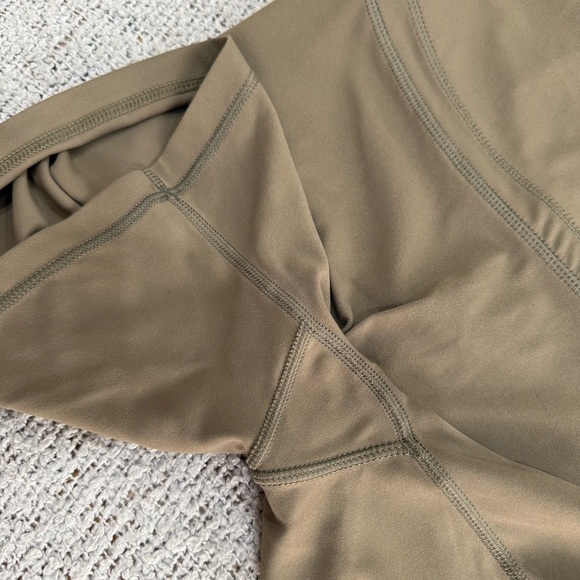 Paragon Scrunch Seam Bike Shorts – Women’s M - Picture 8 of 9